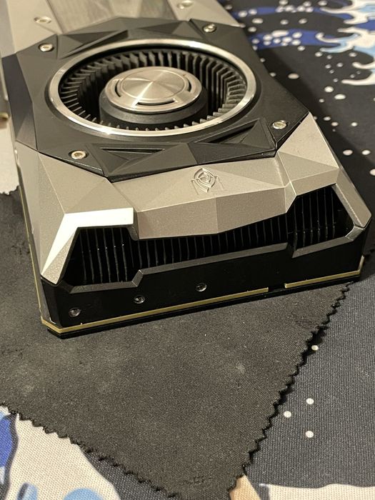 Видеокарта Nvidia GTX 1070 Founders edition!