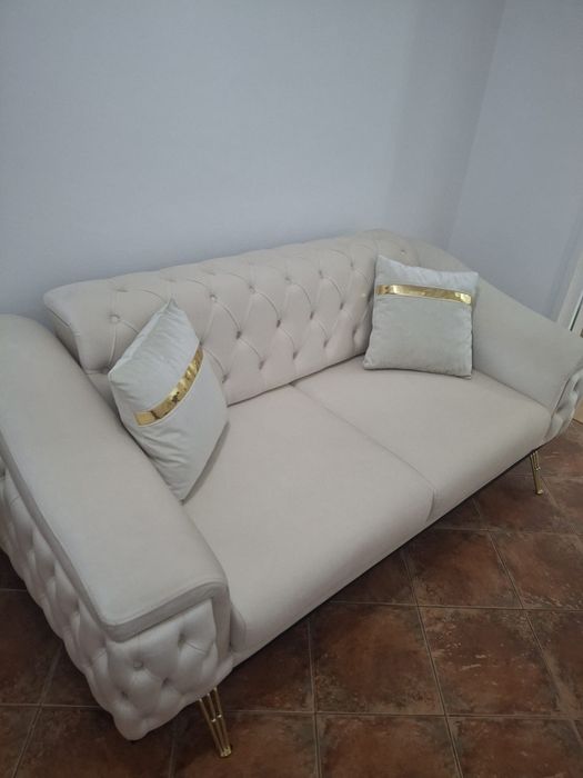 Vând canapea extensibila 1 persoana