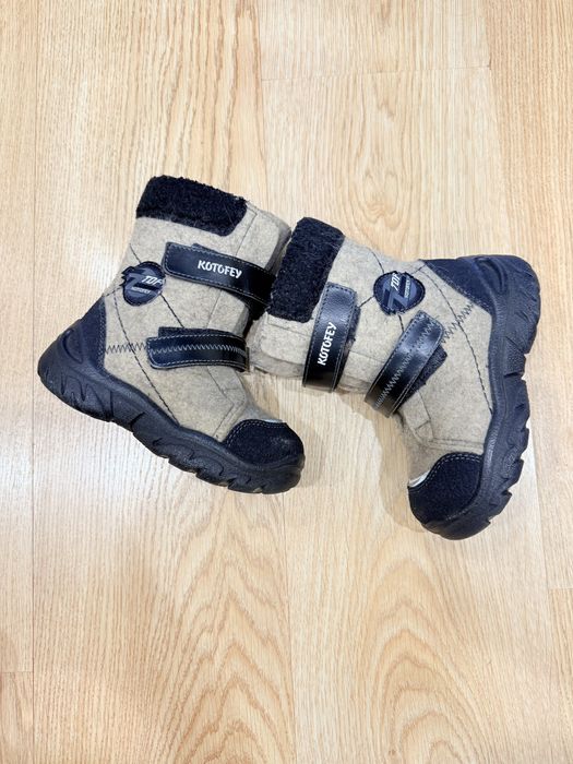 Резиновые сапоги, валенки, кожаные кросовки