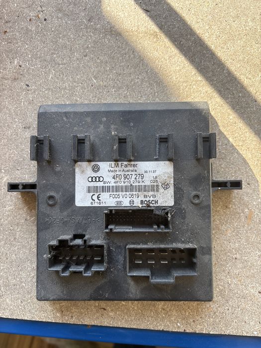 Лайт модул за ауди а6 ц6 4ф