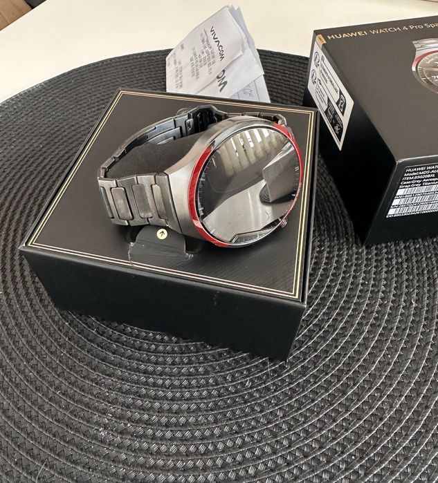 Huawei watch 4 pro space Edition