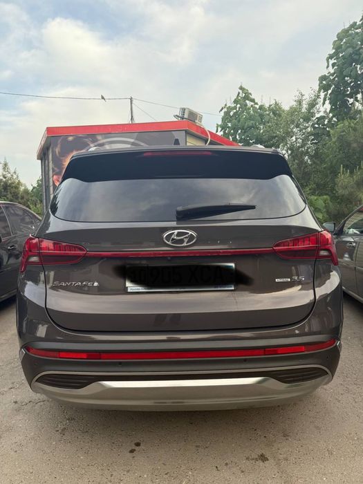 Moshina sotiladi Hyundai Santa FE 2022