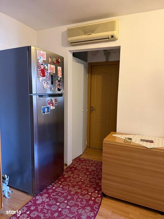 2 camere decomandat zona micro 17