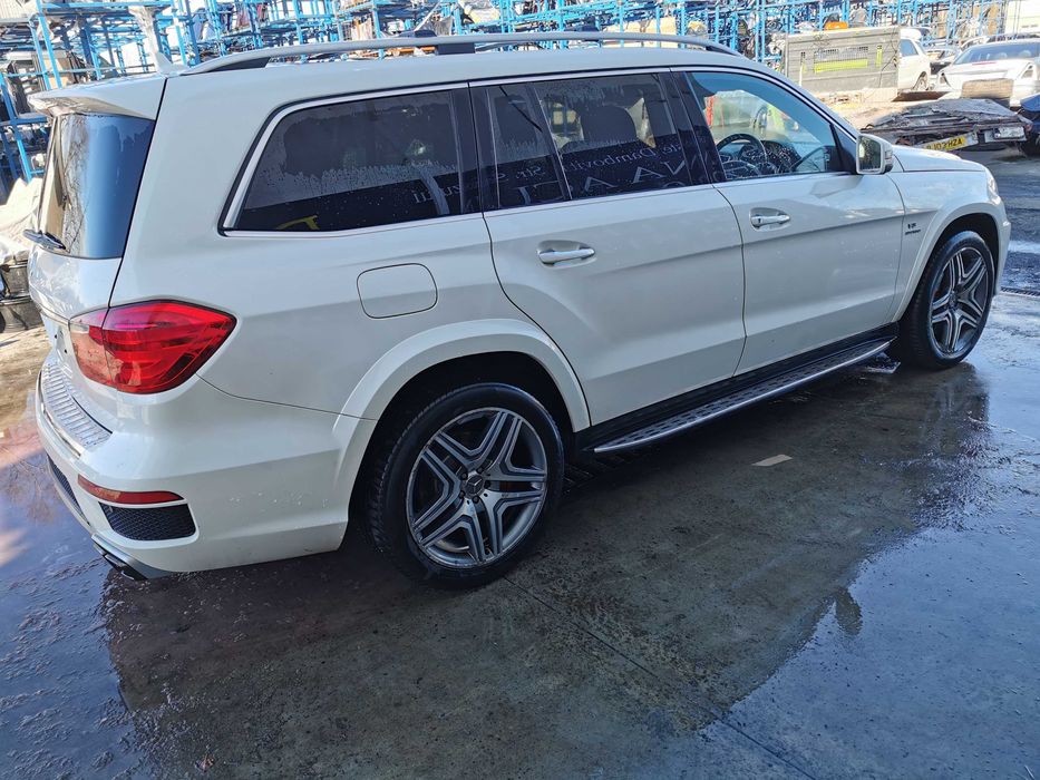 Dezmembrez mercedes gl x166/ml w166 6.3 amg/bara fata amg/capota/aripa