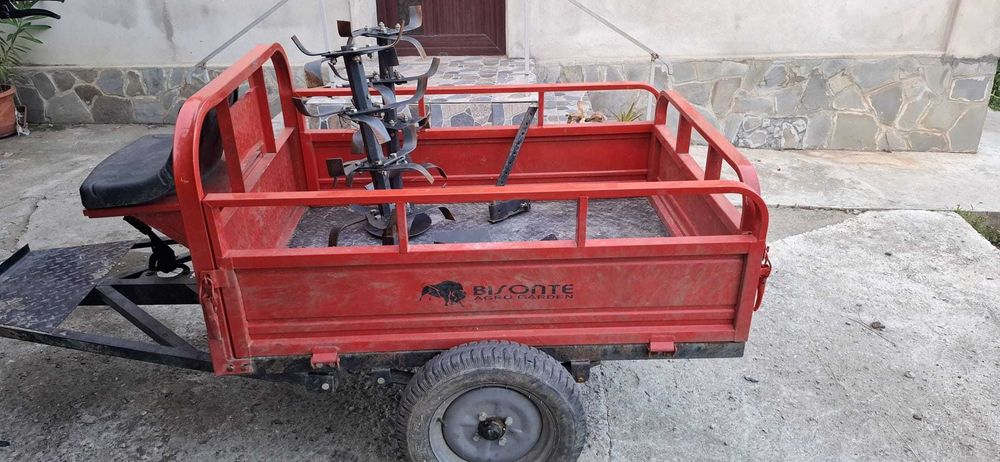 Vând motocultor PROGARDEN