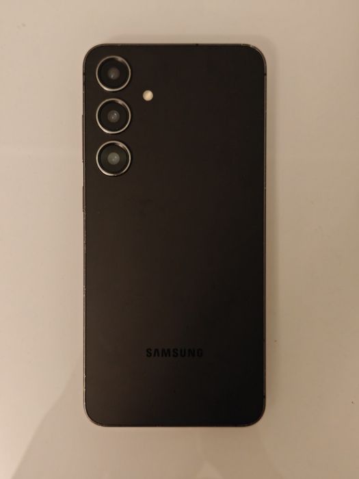 Продам Samsung S24 Plus