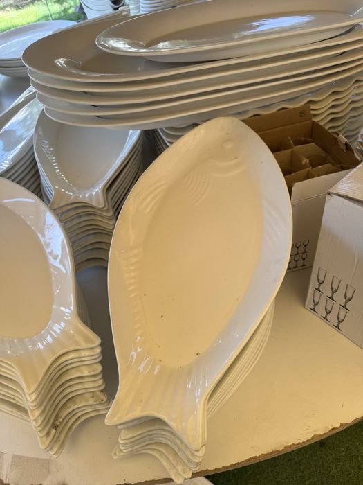 Посуда на ресторан или кафе.