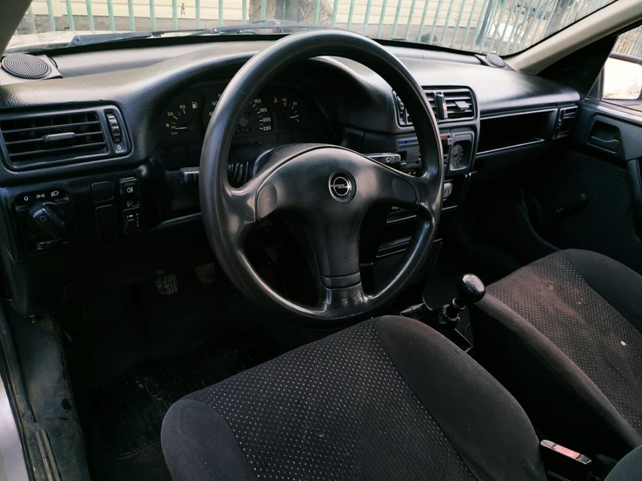 Продам авто опель