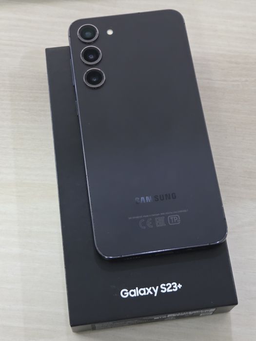 Samsung galaxy S23 plus 8/512gb black черный (EAC)