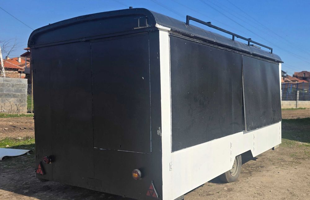 Продавам Бизнес- Каравана за бързо хранене