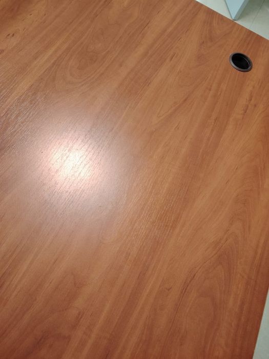 Продам письменный стол