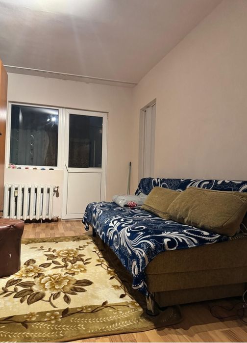 INCHIRIEZ  GARSONIERA ,CF 1 ET 3 ZONA 300 Promenada Muresului
