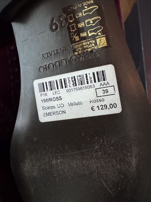 Pantofi catifea  noi, marimea 39 / italia