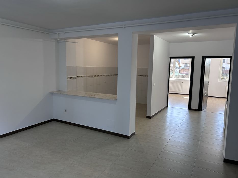Vand apartament in bloc nou 69mp