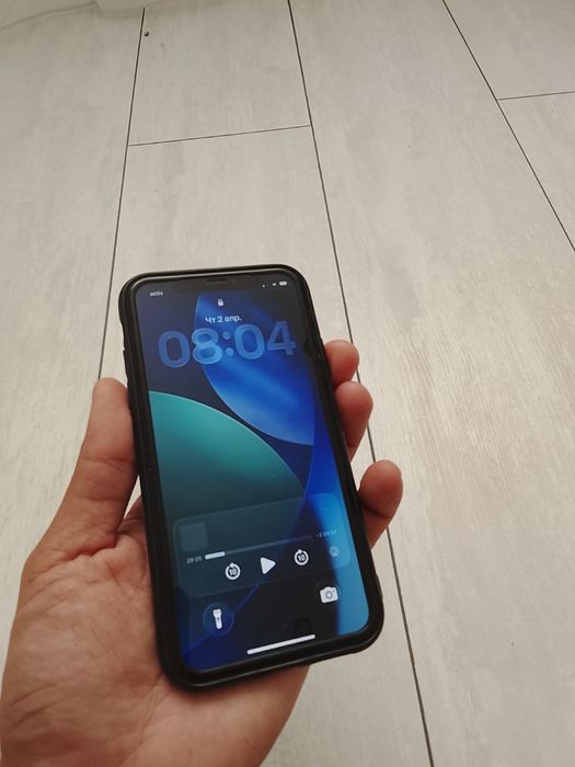 Продам или обмен iPhone 11 64