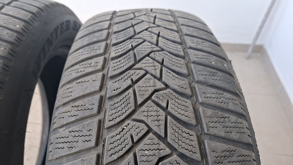 215 60 16 Dunlop Winter Sport 5