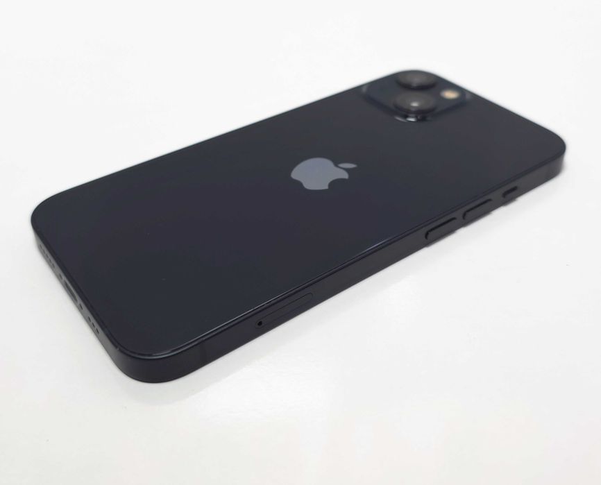 iPhone 13 128GB Midnight