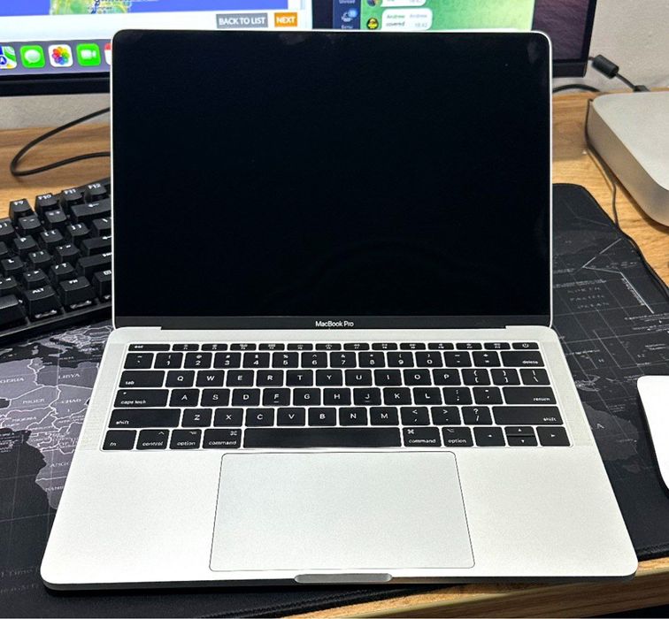 MacBook Pro 13 inch