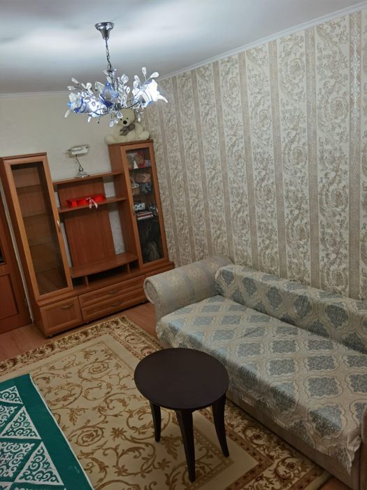 Квартира срочноо  только девушка