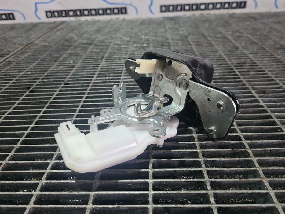 Broasca haion Jeep Cherokee V 2013 - 2017 SUV 4 Usi (951)