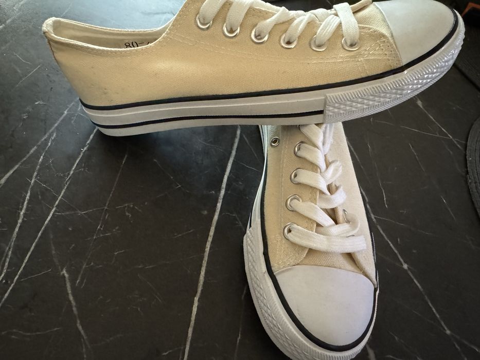 Дамски кецове нови