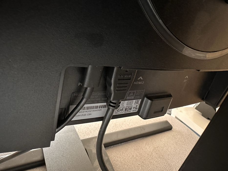 Гейминг монитор Huawei