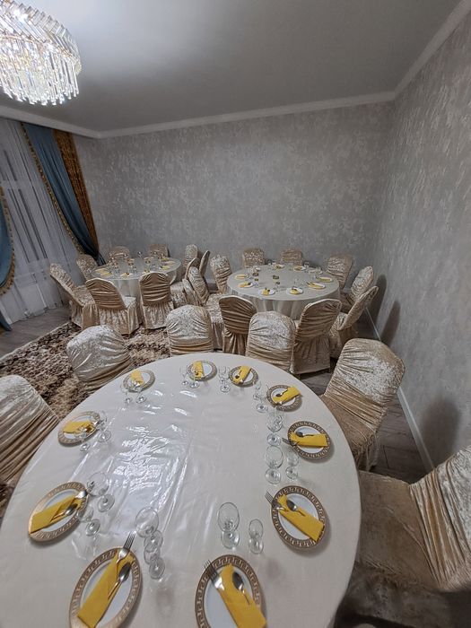 Аренда  столов и стульев