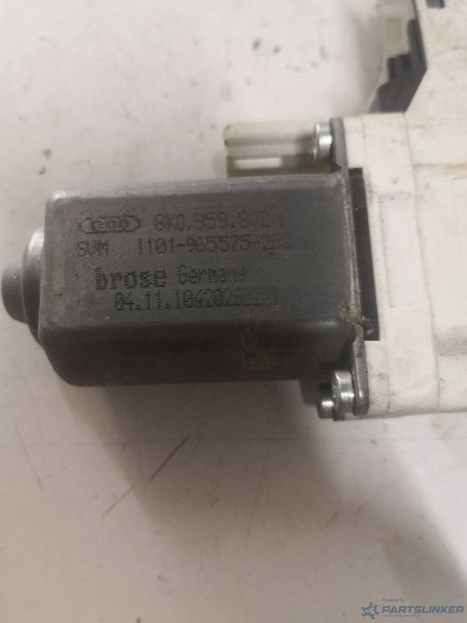 Motoras Stergatoare Dreapta Fata Skoda Superb (3T4) [ 2008 - 2015 ] Oe