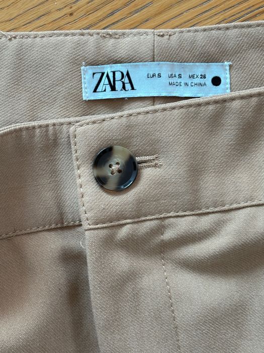 Дамски панталони на Zara