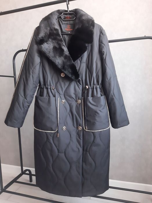 Продам новую стёганку.Размер на 48-50.