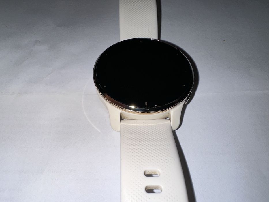 Смарт часовник GARMIN VENU 2 PLUS