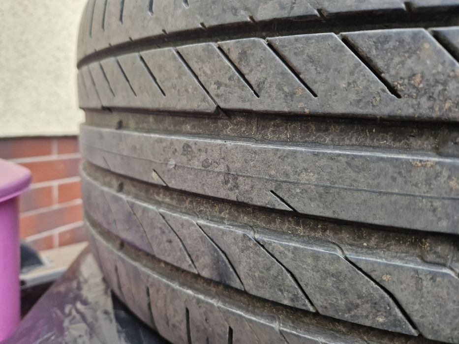 Vand 2 anvelope vara 255/45R19 Conti Sport Contact