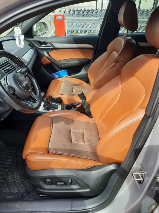 Vând Audi Q3 4x4 2.0 TDI