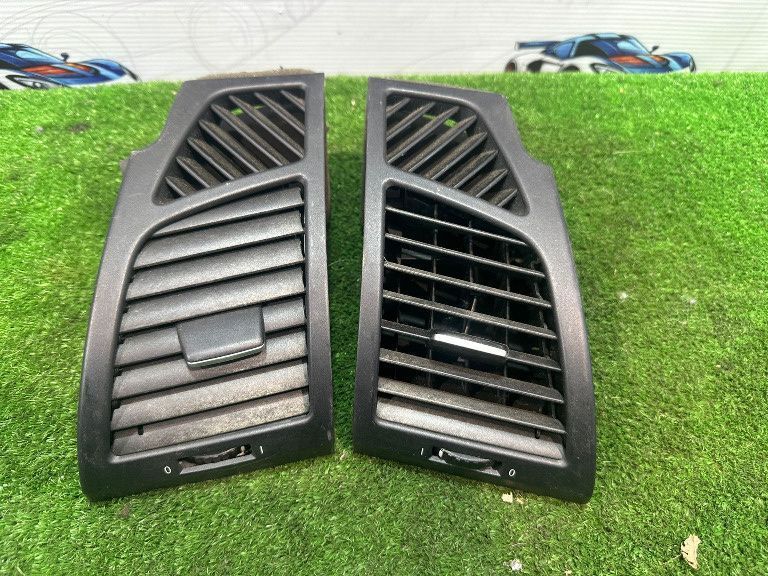 Gura ventilare bmw seria 1 e87 2009