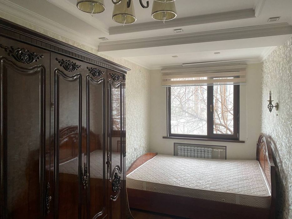 Космонавты 2/4/5 48 м² торец