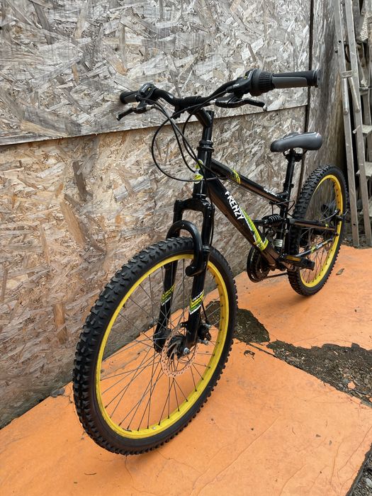 Bicicleta apollo fernzy frane pe disc roti 24”