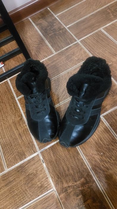 Зимние кроссовки 39р.