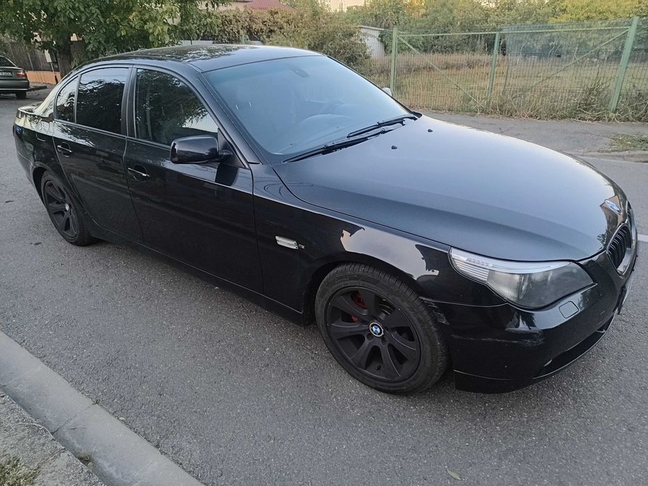 BMW 5 Series 2004 — imagine 3