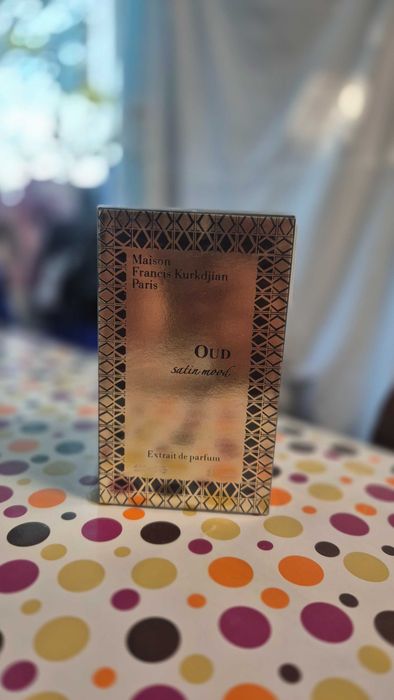 Parfum Maison Francis Kurkdjian Oud satin mood