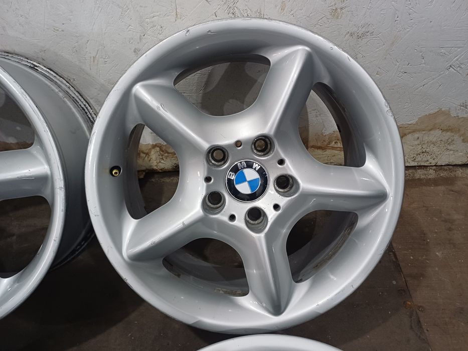 Диски R17 5x120 на BMW.