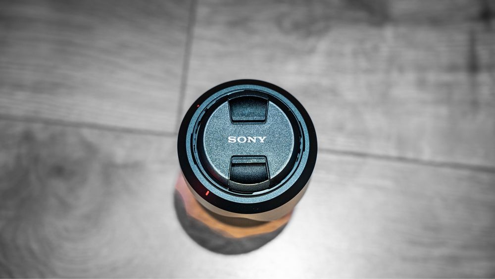 Обектив Sony FE 28-70mm f / 3.5-5.6 OSS - Sony E-Mount