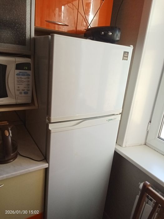 Холодильник отдам