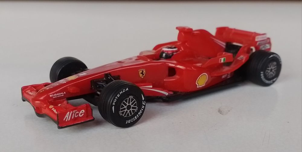 Ferrari F2008, мащаб 1/38