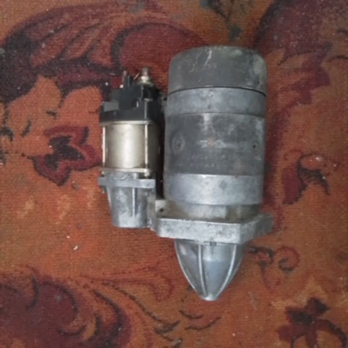 Продам стартер на ваз нива 20000 тг.