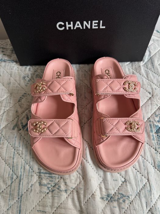 Чехли Chanel