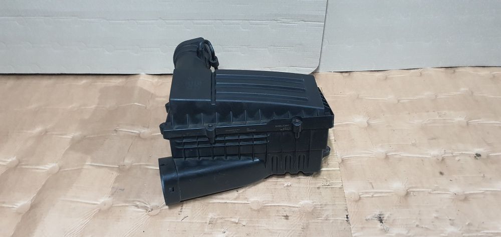 Carcasa filtru aer 2.0 1.9 tdi golf 5 passat b6 skoda octavia 2 seat