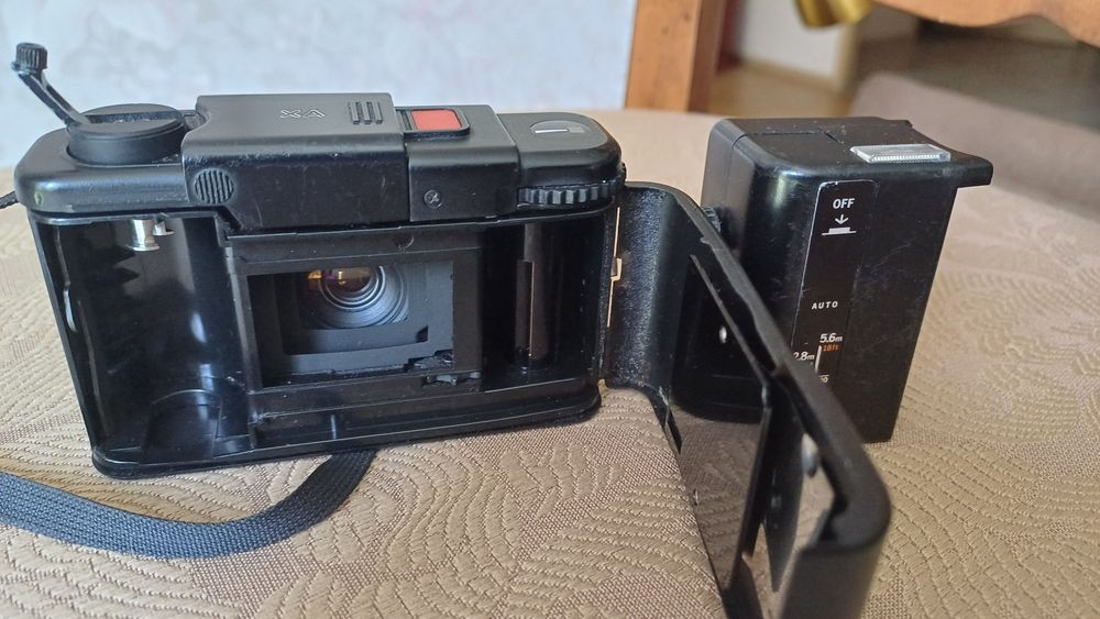 Olympus XA плёночная фотокамера