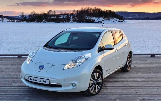 Nissan Leaf Нисан Лийф 2014 година на части