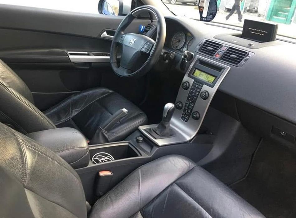 Volvo C30                                  .