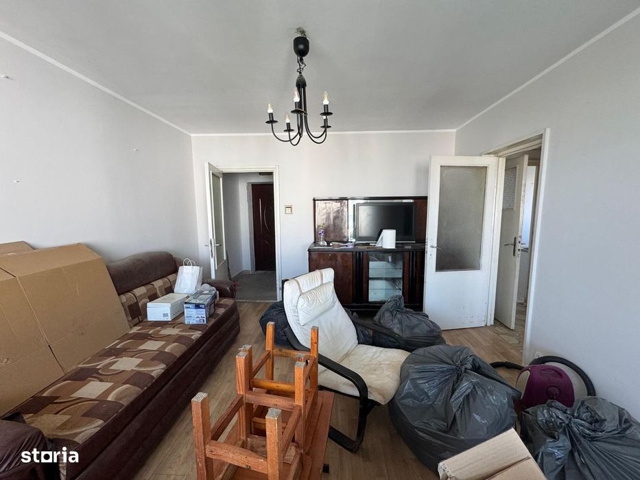 Vanzare apartament 2 camere Drumul Taberei Parc Moghioros piata metrou — fotografia 1